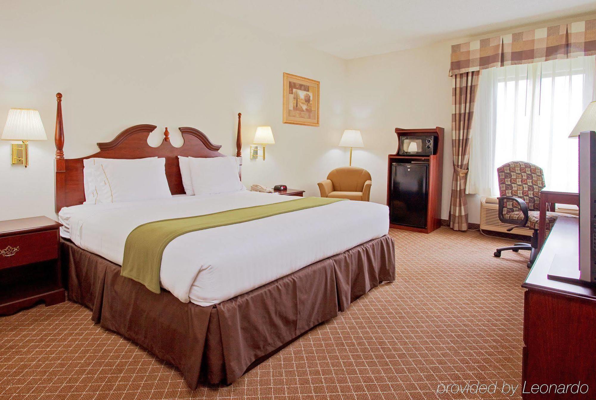 Holiday Inn Express Hotel & Suites Fort Payne By Ihg Kamer foto
